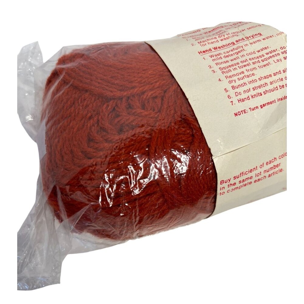Fleishers Win-Knit Twin-Pak Yarn Red Easy-Care Machine Wash - Lot of 2 - Picture 4 of 7